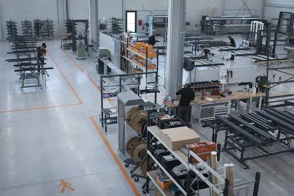 Veiller à la bonne organisation des espaces de travail