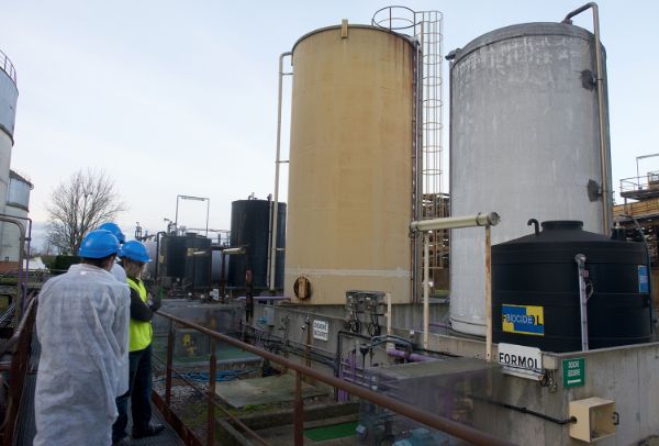 Traitement biocide lors de la fabrication du sucre 