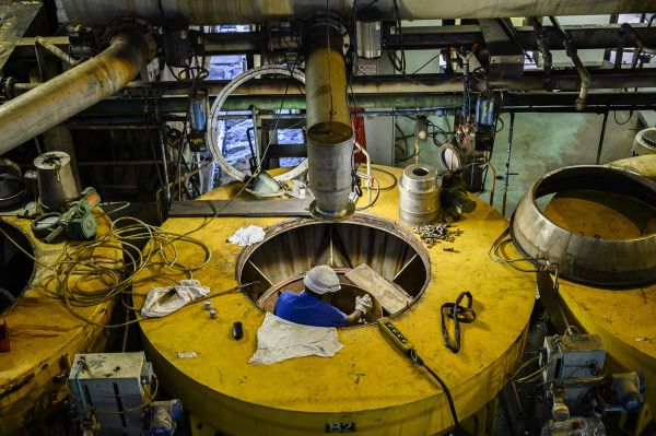 Opération de maintenance dans une sucrerie 